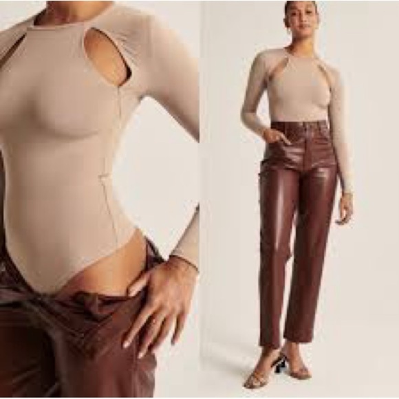 Abercrombie and Fitch Soft AF Collection Long Sleeve Cut Out Body Suit Medium - Picture 12 of 13